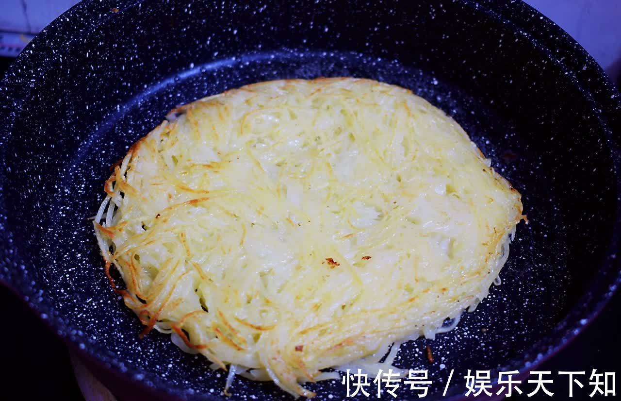 美食|早餐土豆饼,软糯美味,五分钟完成的美食
