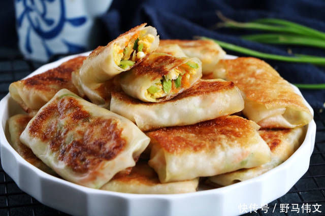 2斤饺子皮,1根西葫芦,不包饺子,做成早餐,我家吃3天没有吃腻