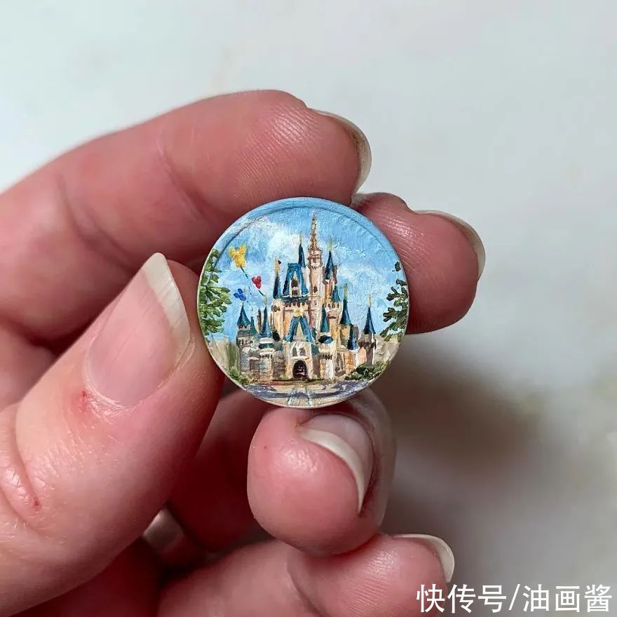 小画&她在硬币上画画,满满的都是细节,网友直呼爱了爱了