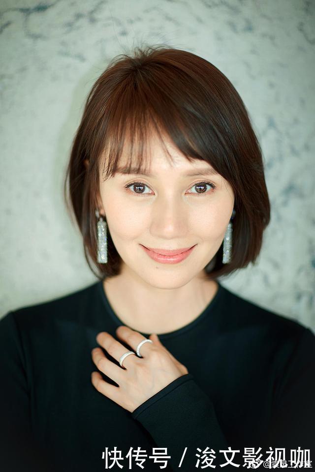 何有强|奔三奔四女性留这款短发不会错,明白3点发型知识就够,时髦大气