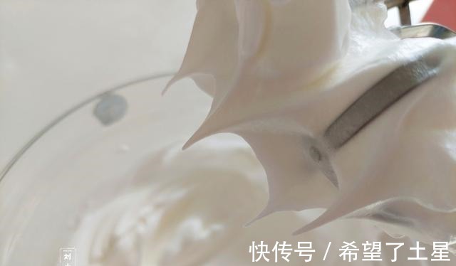 蛋糕|用平底锅也能做蛋糕，做法简单松软可口，孩子抢着吃！