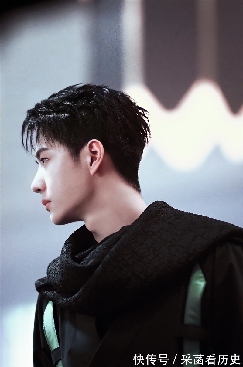 大事|王一博摊上大事了,战斗民族要抢人的节奏,属实彪悍