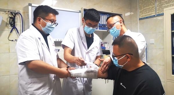 患儿|千里送医真情浓