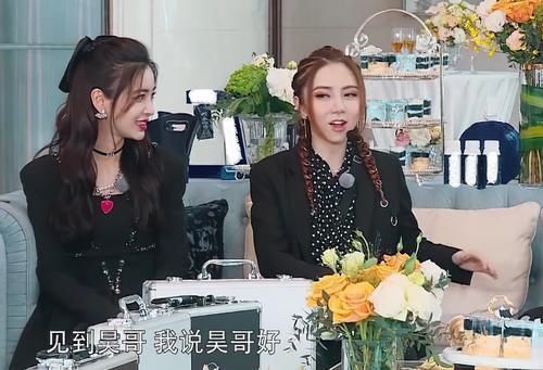 跑男最卑微嘉宾,全程被忽视说话没人理,穿衣落魄还不如工作人员