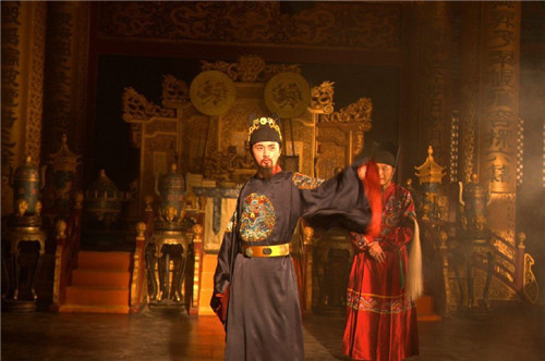 害死|为何明朝将亡，崇祯一天之内还砍36位大臣脑袋只因他们害死一人