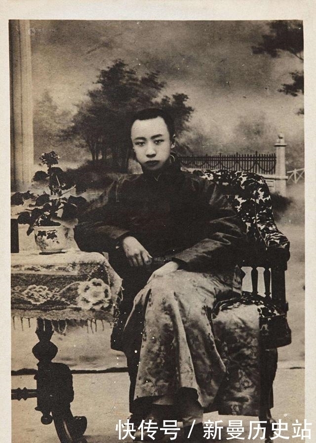 嫁给|溥仪最后一任妻子结婚三次最后才嫁给溥仪,为何却在临终前说嫁错了人