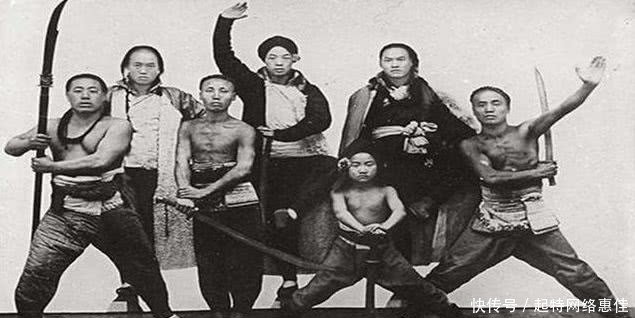 逃跑|慈禧逃跑时没带御林军，却带一支特殊军队，比御林军还凶猛！