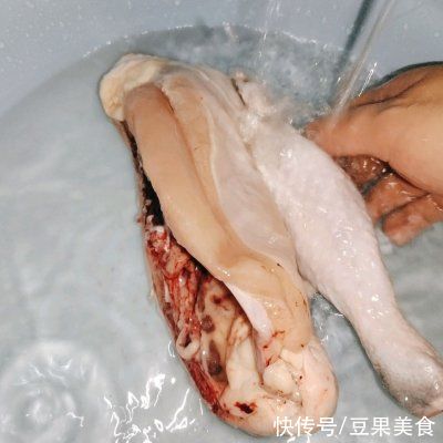 麻辣手撕鸡|有了麻辣手撕鸡（超级下饭），老公每天多吃一碗饭