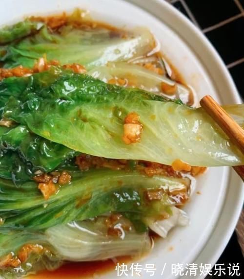 蚝油生菜|晚上经常吃这菜,体重悄悄往下掉,低热量低脂肪,5分钟就能搞定