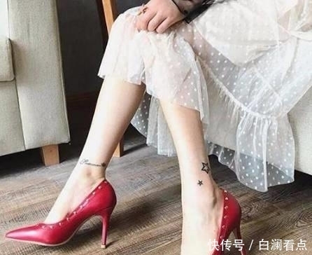 优雅|高跟鞋走路姿势显得很优雅,彰显着醉美人的姿态,让女性更为优雅