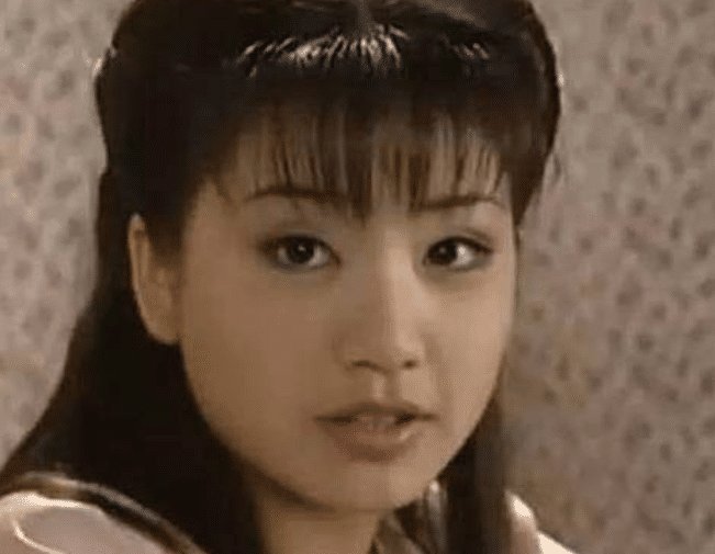 靠《格格要出嫁》走红后,18岁的倪睿思甩