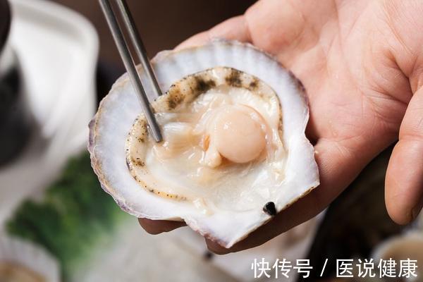 食物|尿酸高的人,3种食物要戒口,做好2件事,或能避免肾衰竭,需重视