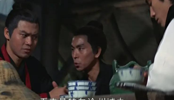 四大名捕$从冷硬的捕快到温柔的情人,在看似冰冷的故事中书写温情