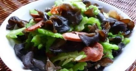 抑制癌细胞|80岁“长寿”夫妻秘密,只吃粗粮和2道菜,既美味又能抑制癌细胞