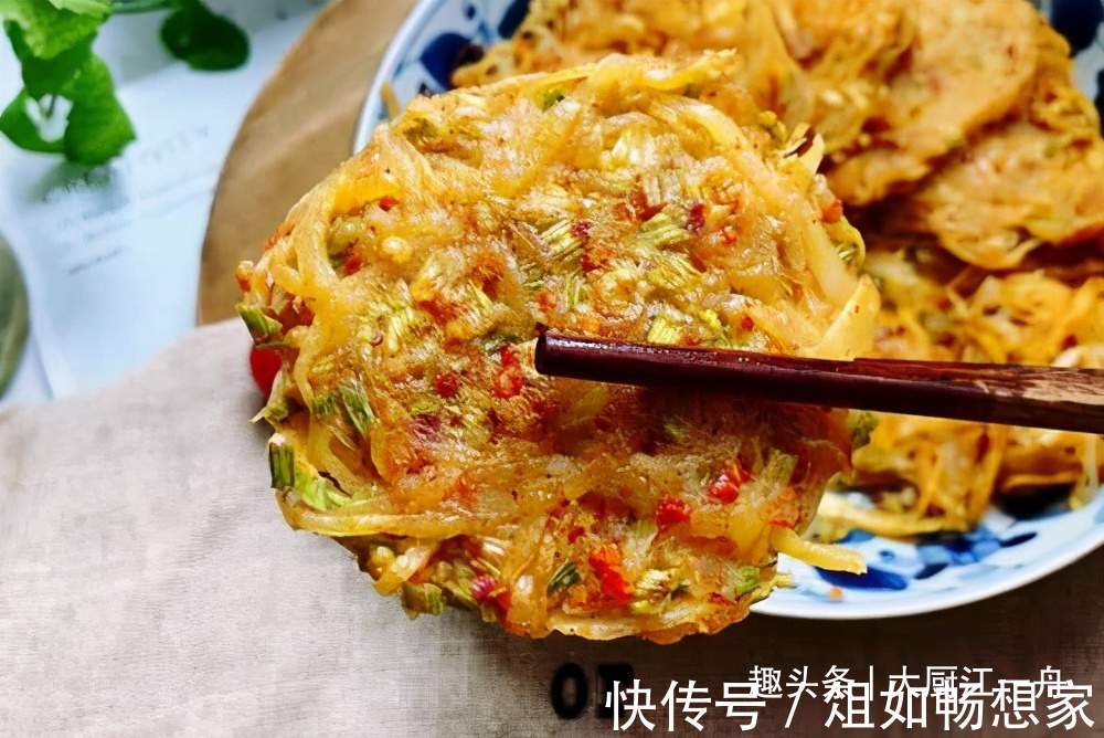 孩子|土豆丝里打2个鸡蛋,真是太香了,一周吃6次都嫌少,孩子抢着吃