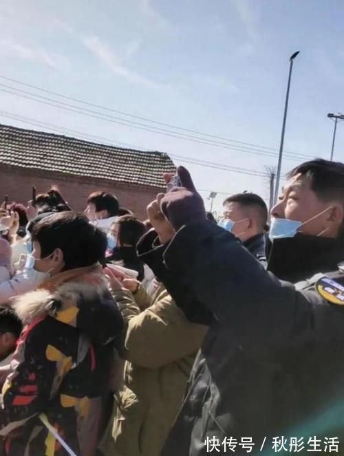 房间|一挂窗帘,整个房间就美了,这变化也太大了