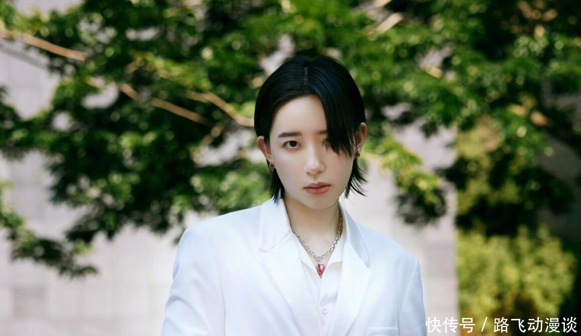 《妈妈真好看》请刘雯胡兵稳了收视率,因李斯丹妮妈妈提高了档次