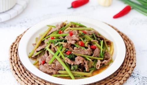 这肉虽然价格贵了点，但是营养价值高，跟芹菜一起炒，味道好