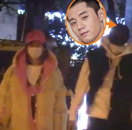 乒乓球|张继科新恋情？与美女同游三亚，全程为其拎包，女方大长腿好抢镜