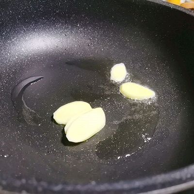 香菇|鸡腿炒香菇