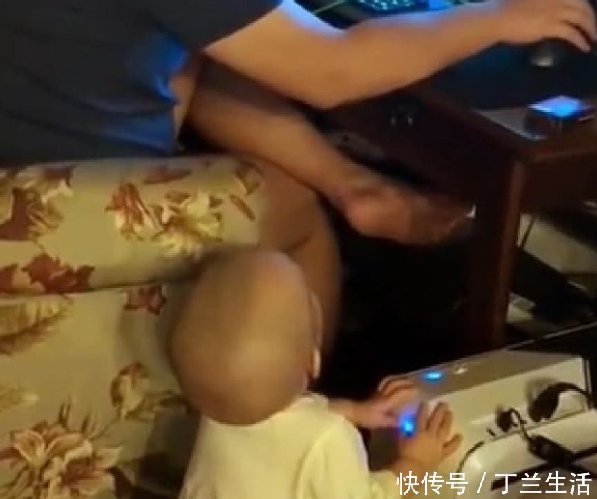 助攻|有了宝宝之后,爸爸玩个游戏都是这种画风,堪称妈妈的“神助攻”