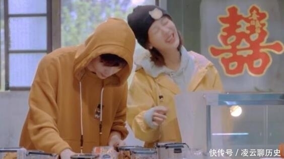 李诞 张艺兴种树帮杨紫还账,陈赫当苦力不喘息,李诞喊有异性没人性