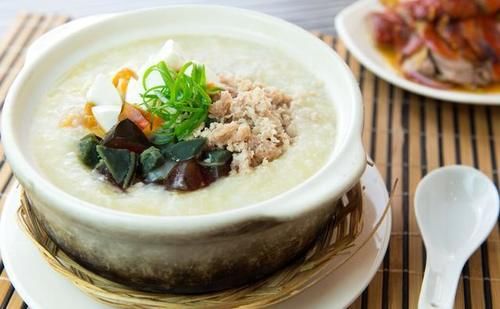 高压锅熬粥多少时间，方法很重要，粥香酥稠轻松搞定