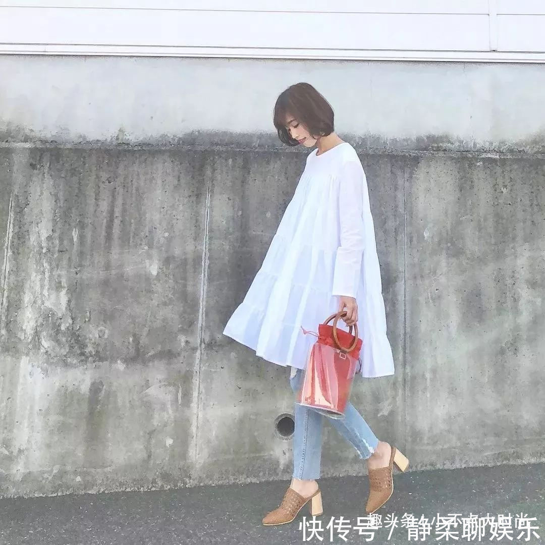 t恤|日本小个子妈妈初秋穿搭真显高!简约又气质,适合所有小个子!