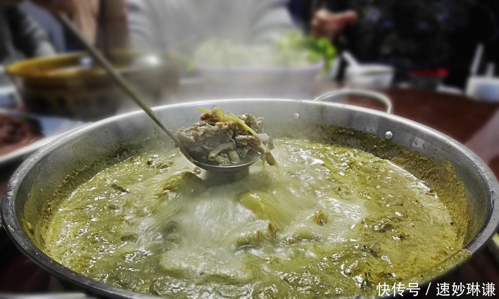 地方|据说这是苗族人的最爱?美食篇章浓墨重彩的一笔!游客:太重口了