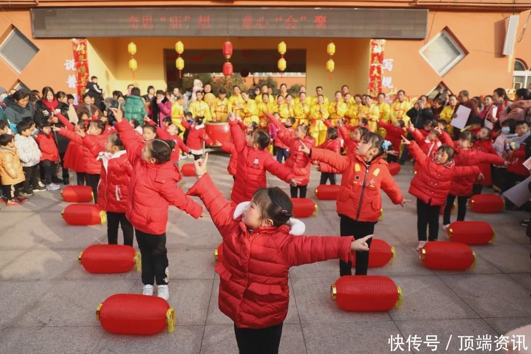 快来看，商城实验幼儿园里也有新年“庙会”