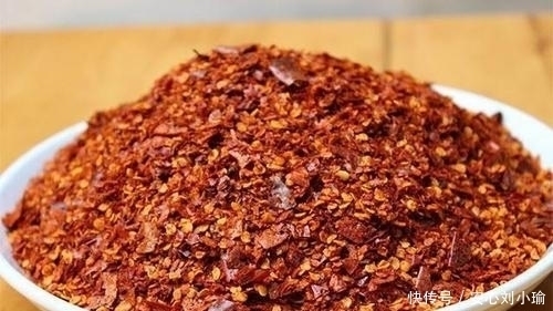 辣椒面50克|辣椒油,很多人都做错了,难怪没有香辣味大厨这样做才对