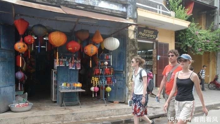 到越南胡志明市旅游，遇见不计其数的越南女孩