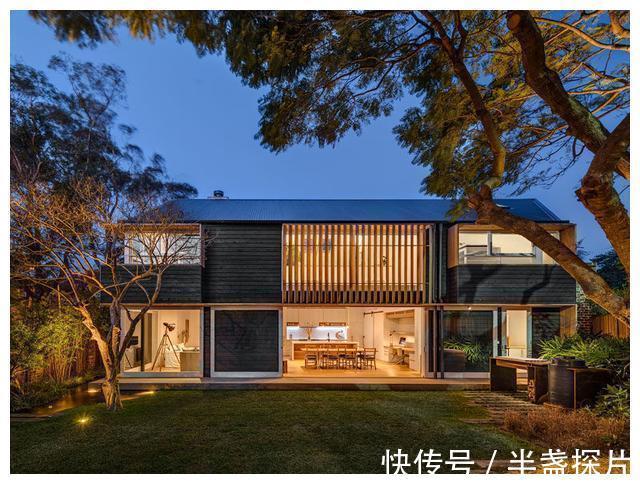 洗手柜|学学她家装修设计，电视柜、洗手柜都能省了！不是穷而是太明白了