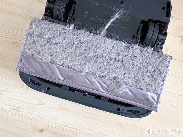 轻松家居清洁 篇四：究竟谁擦地擦的更干净？iRobot擦地机器人m6体验惊魂记