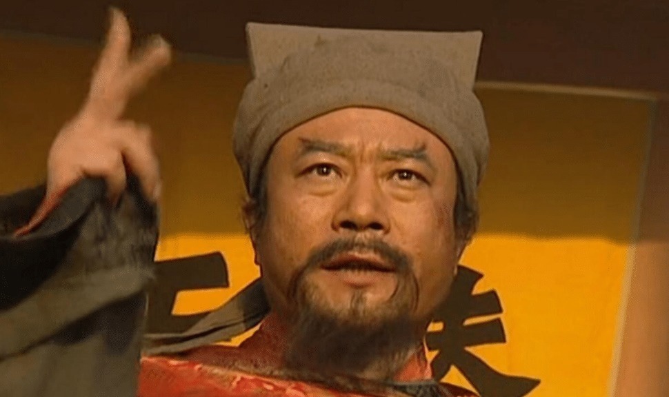 井木犴@他登场时武功被吹上天,被宋江重用,实战中他却几次被敌人生擒