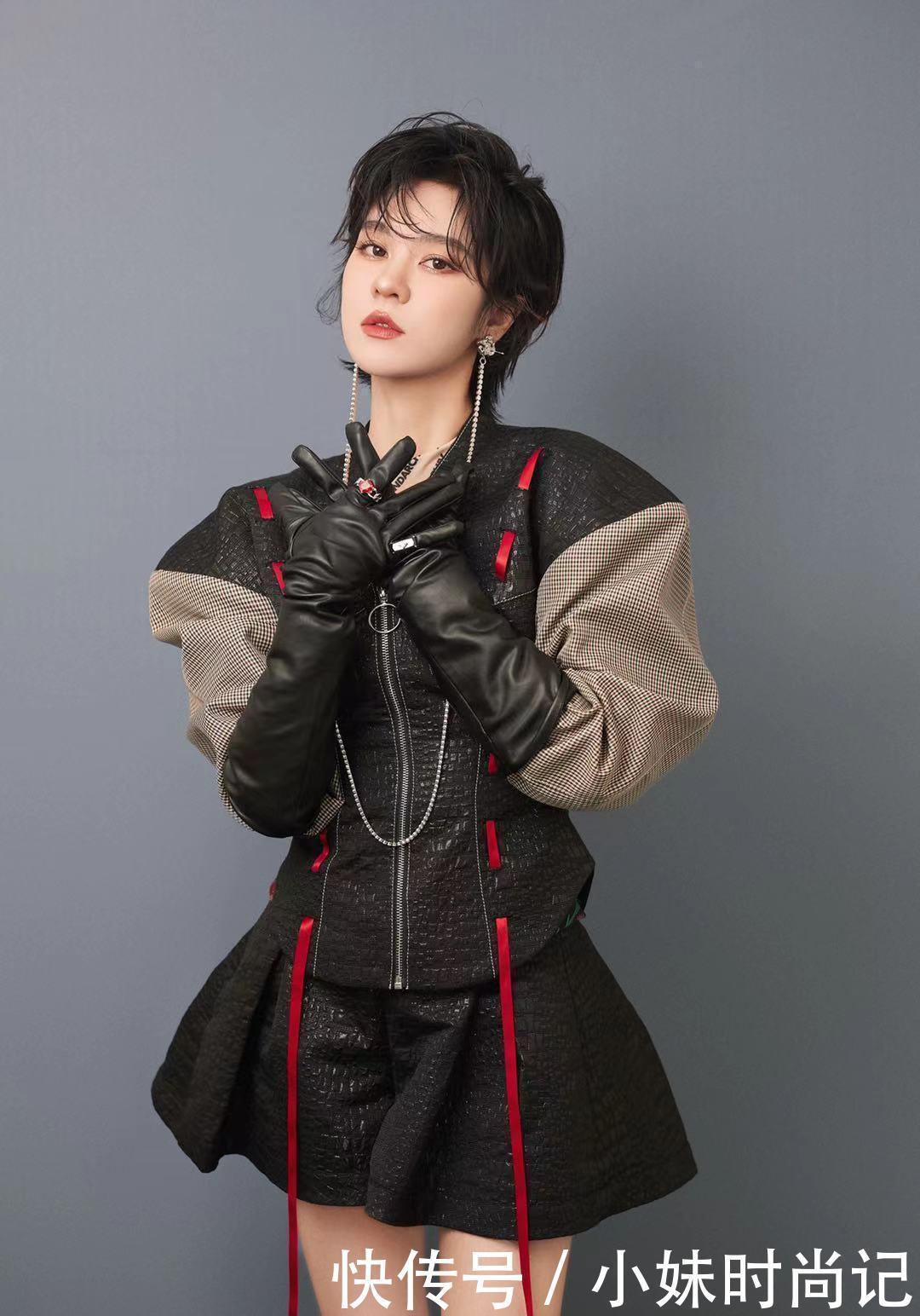 春天学郁可唯的穿搭,显腿长显气质,到哪都是焦点