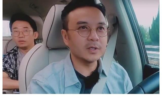 汪涵言論再惹爭議，節目中吐槽透明傘“太娘”，被質疑不尊重女性