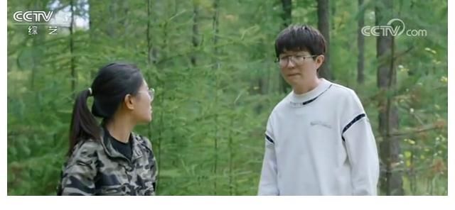 毛不易|毛不易：田间地头送欢笑，国庆节赴塞罕坝开演唱会慰问一线劳动者