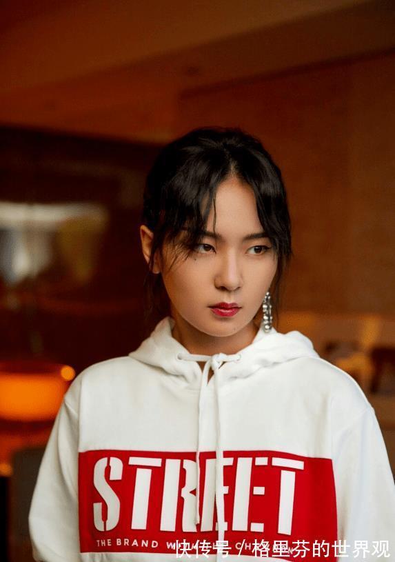 華為|《中餐廳》華為二公主姚安娜比黃曉明還壯碩，被質(zhì)疑享特權(quán)