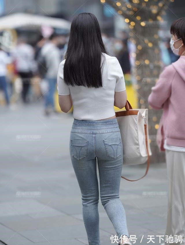 脐衫|针织短袖露脐衫,配修身牛仔裤,清凉舒适又简单美丽大方