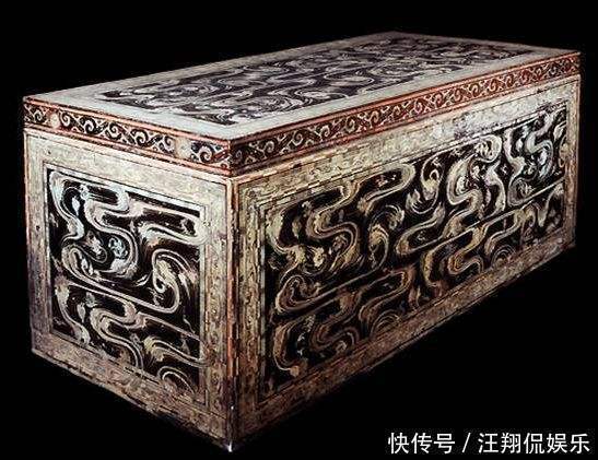 土夫子&马王堆墓发现一神秘漆盒,却差点被扔掉,打开后21部逆天古籍