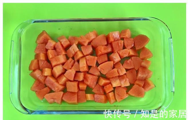 牛奶|不用烤箱不用蒸，教你做好吃的小甜品，香甜滑嫩，一口一个停不下
