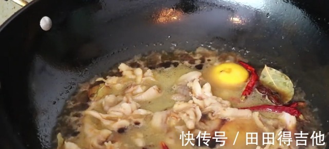 柠檬片|鸡爪好有诀窍，关键取骨头很重，教你三十秒一个，简单食用又快速！