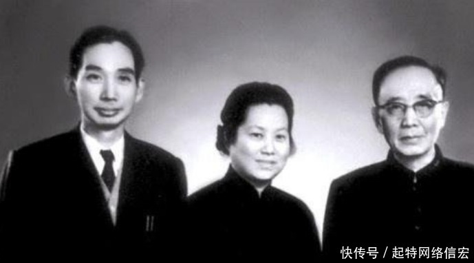 世人|郭沫若用4字骂鲁迅,鲁迅用5字进行回击,世人:符合郭沫若一生