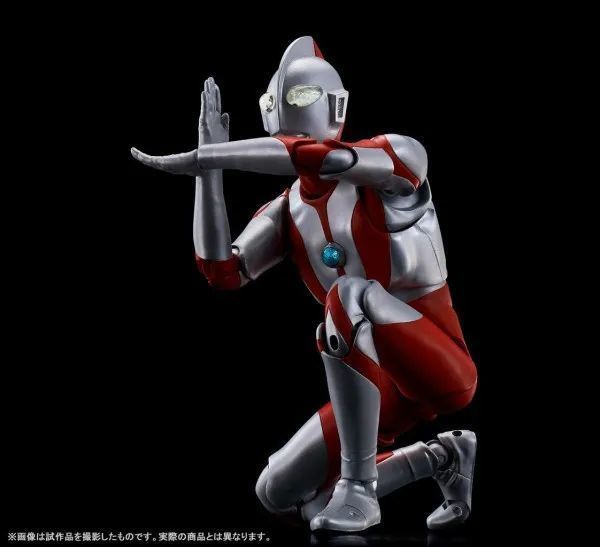 奥特曼|初代奥特曼真骨雕公开,完美再现当年的形象