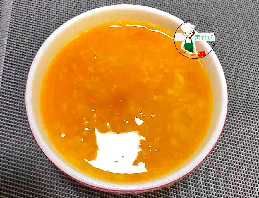 冷天多喝粥,小米搭配此一起煮,软糯清甜还养胃,大人孩子都爱喝