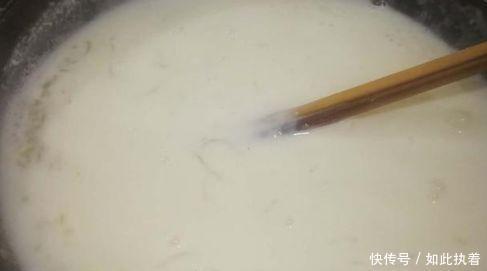 宝宝|一袋纯牛奶一个鸡蛋, 教你做一道秘制小点心, 宝宝吃到停不了嘴!