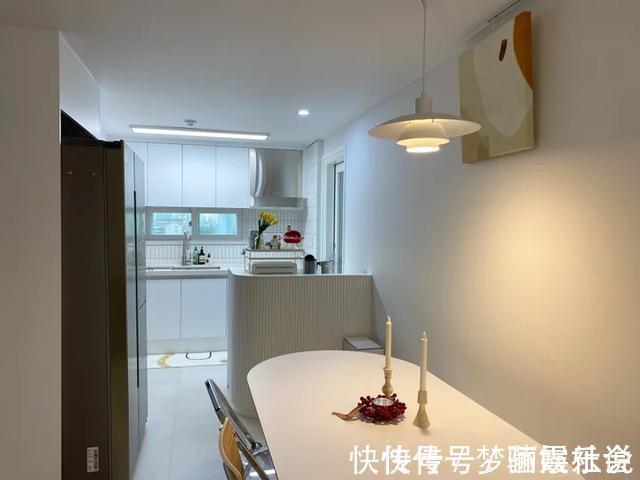 电视柜|90后夫妻坚持自律,新房住三年依旧一尘不染,装修风格引人学习