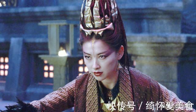 六翼天使|斗罗大陆电视剧千仞雪也是双武魂?九尾狐武魂惊艳,六翼天使太丑