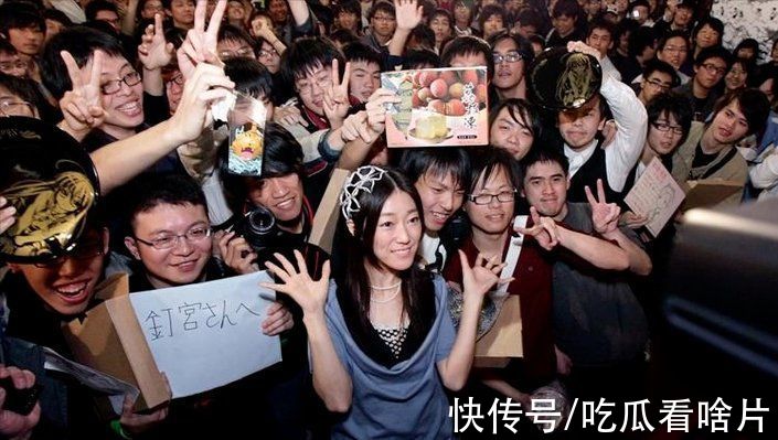 动漫|10年配音收入不如一场直播？曝光日本女声优工资，这个行业太惨了